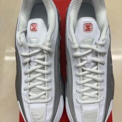 Woman’s Nike Shox R4 White & Silver