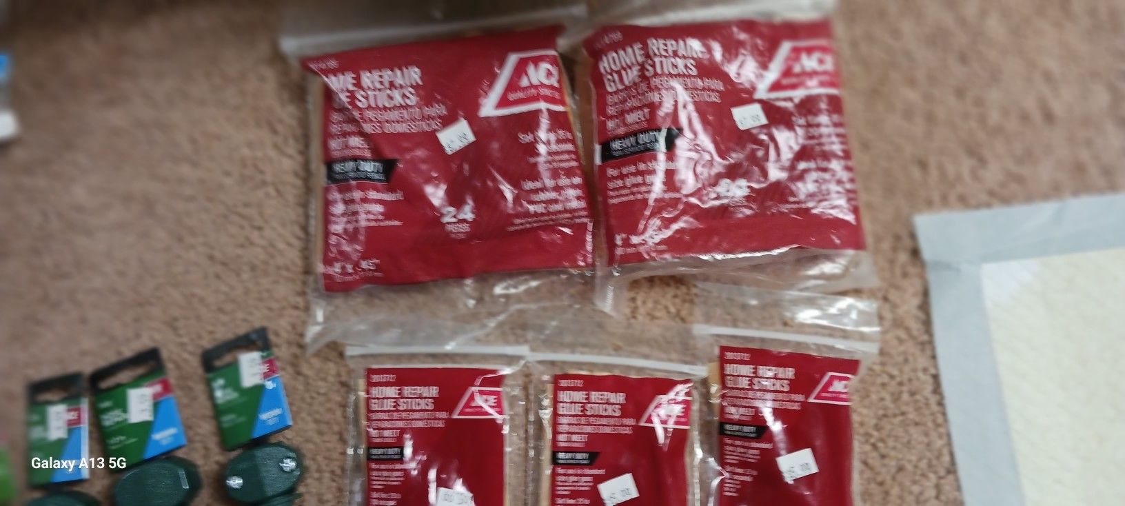 GLUE STICKS
