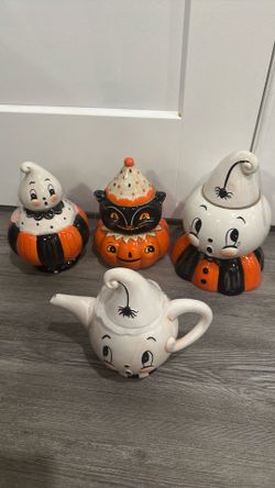 Johanna Parker Halloween Canisters