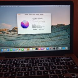 Used Perfect Condition MacBook Pro (Retina, 13-inch, Early 2015) -