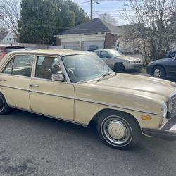 1976 Mercedes-Benz E