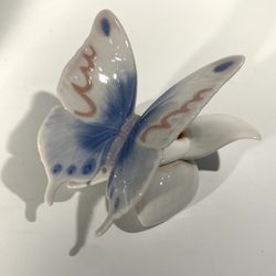 LLADRO Retired Morning Calm Butterfly & Flower 06589 New in Box