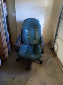 Rolling Chair
