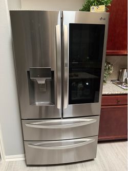 LG Refrigirator thin Q