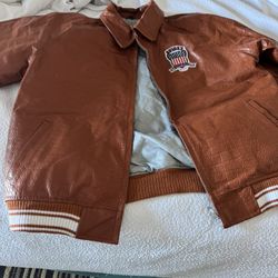 AVIREX LEATHER JACKET 