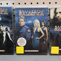 Battlestar Galactica (2005) Seasons 1, 2, and 2.5 (New)