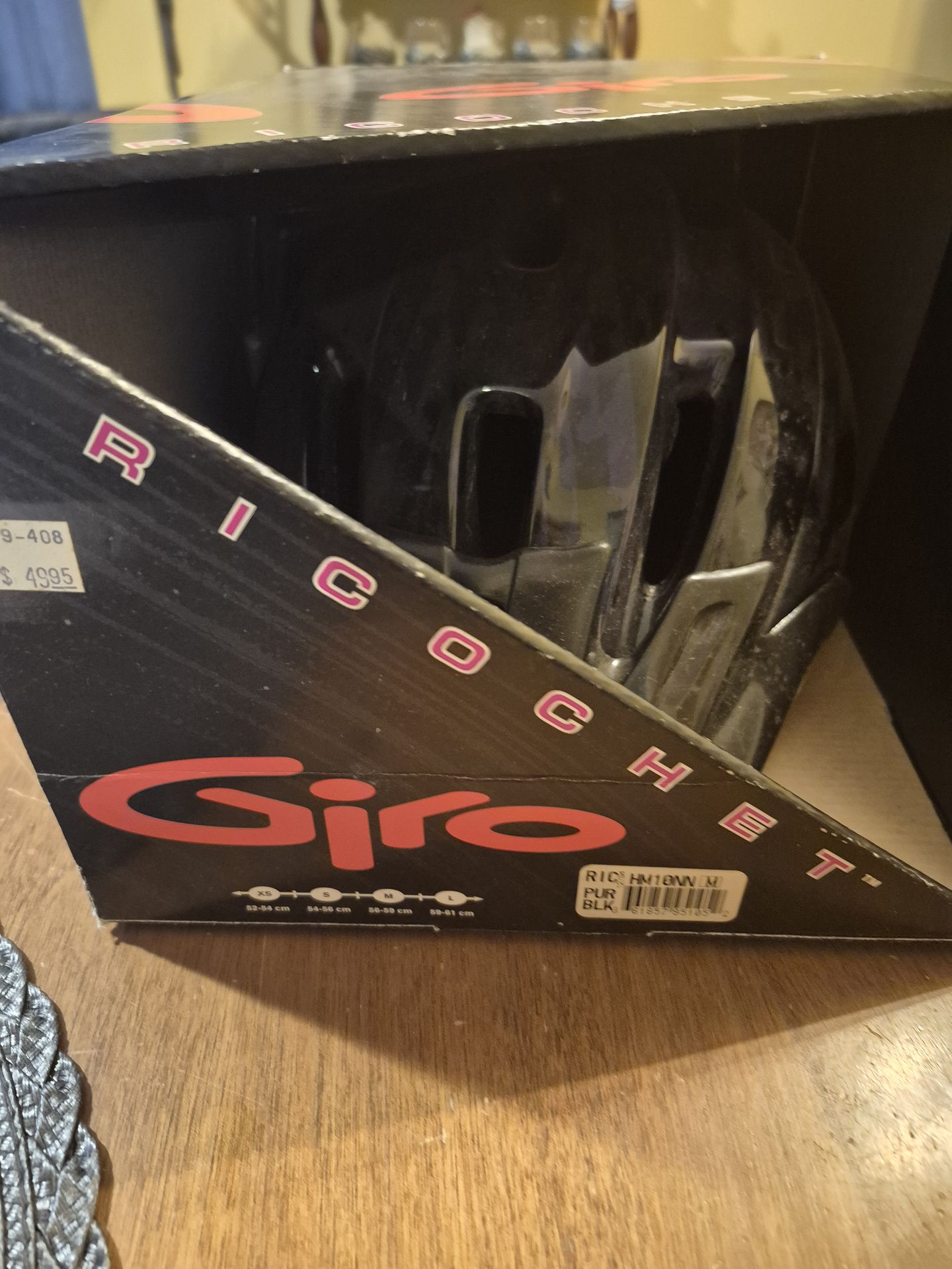 Giro Ricochet bicycle helmet