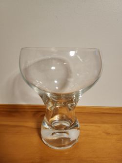 Glass vase