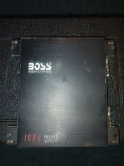 1000 watt 2 channel boss amp
