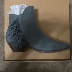 Women’s Boots 
