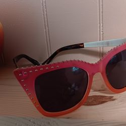 Quay Cateye  Sunglasses 