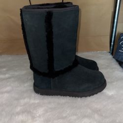 KID UGG SPECIAL $75 