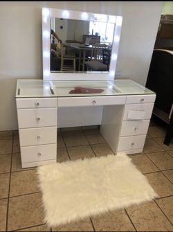 Brand new vanity with led mirror