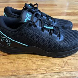 TYR CXT-2 Trainers Size 11