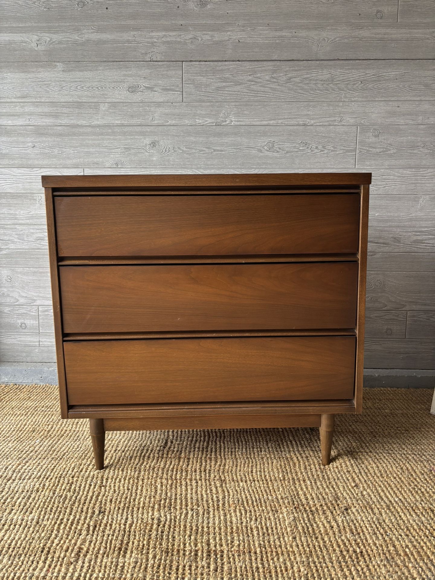 Gorgeous Mid Century Dresser