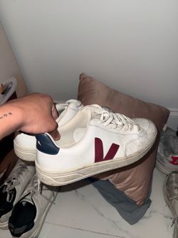New balance 2002R and Vejas