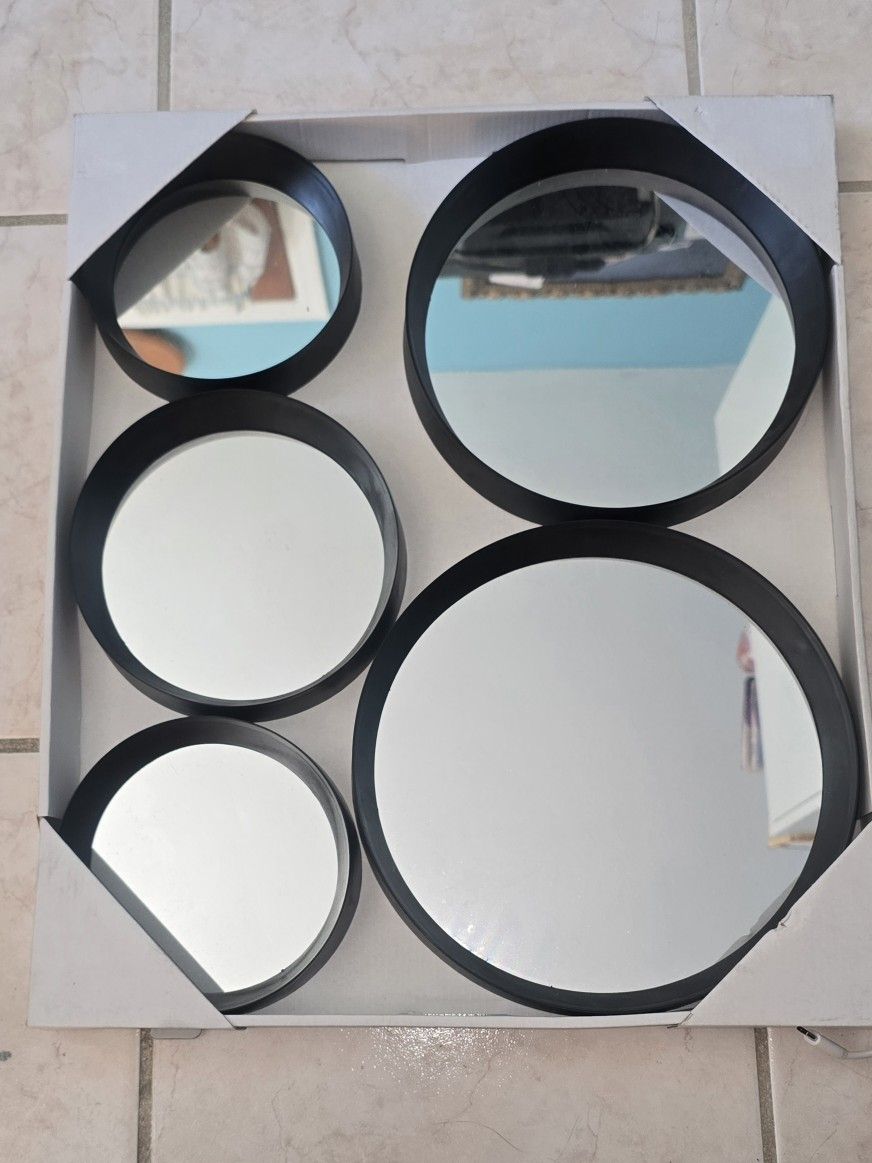 🆕️ 12 BATH BOMBS ALL FOR ONE PRICE