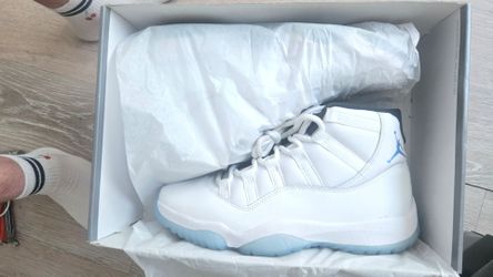 Jordan legend blue 11