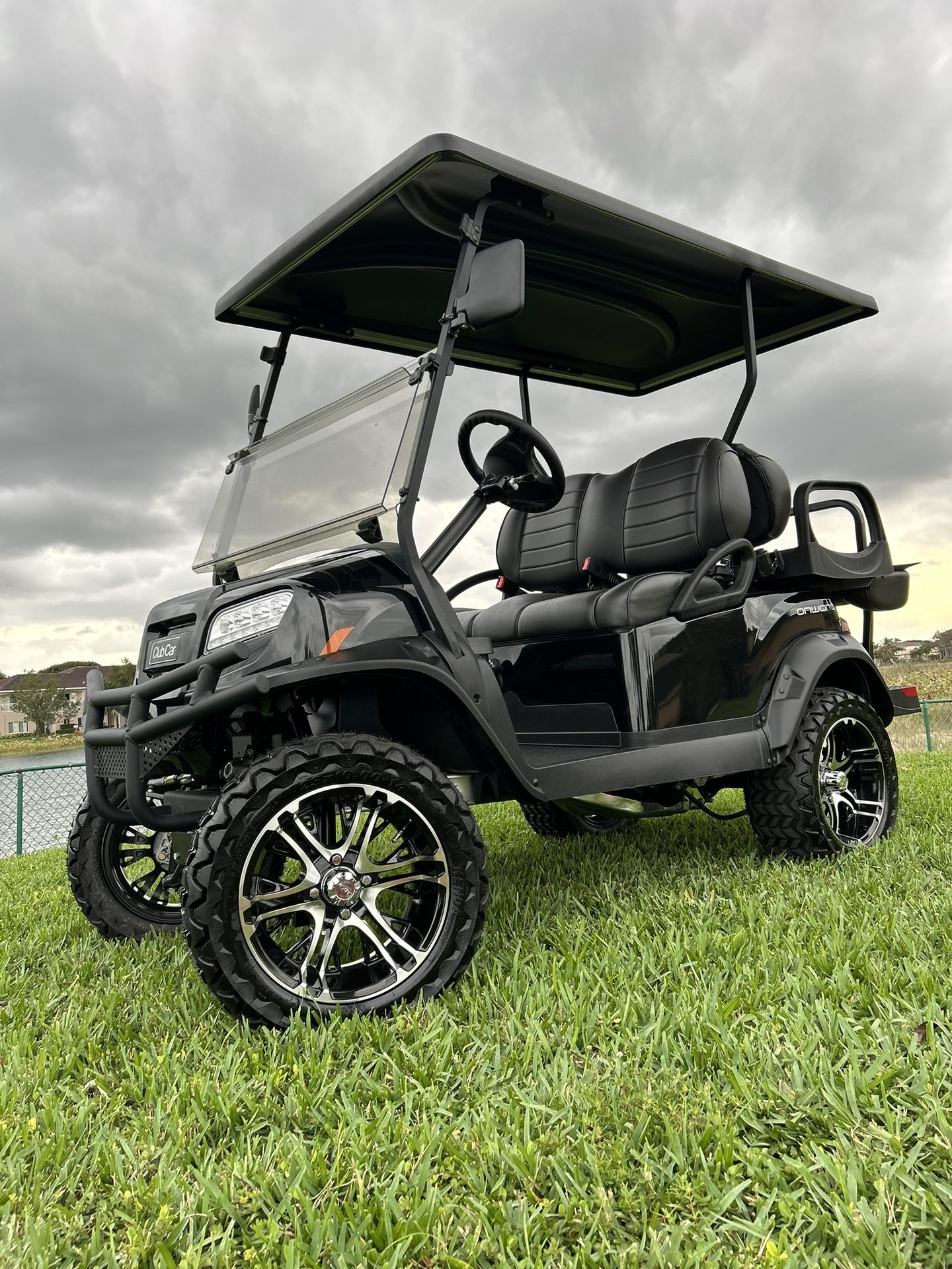 Golf Cart Club Car Onward Gas