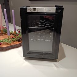 Mini Fridge Wine Chiller