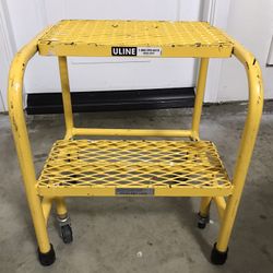 Uline 2 Step Rolling Utility Latter