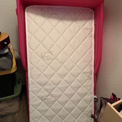 Toddler Bed With Mattress