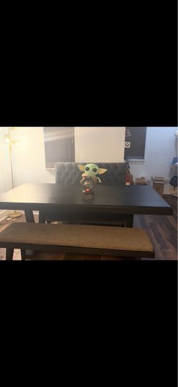 Table, bench and couch set