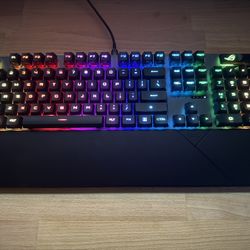 ASUS ROG Mechanical Gaming Keyboard – With Wrist Rest – Fully Functional