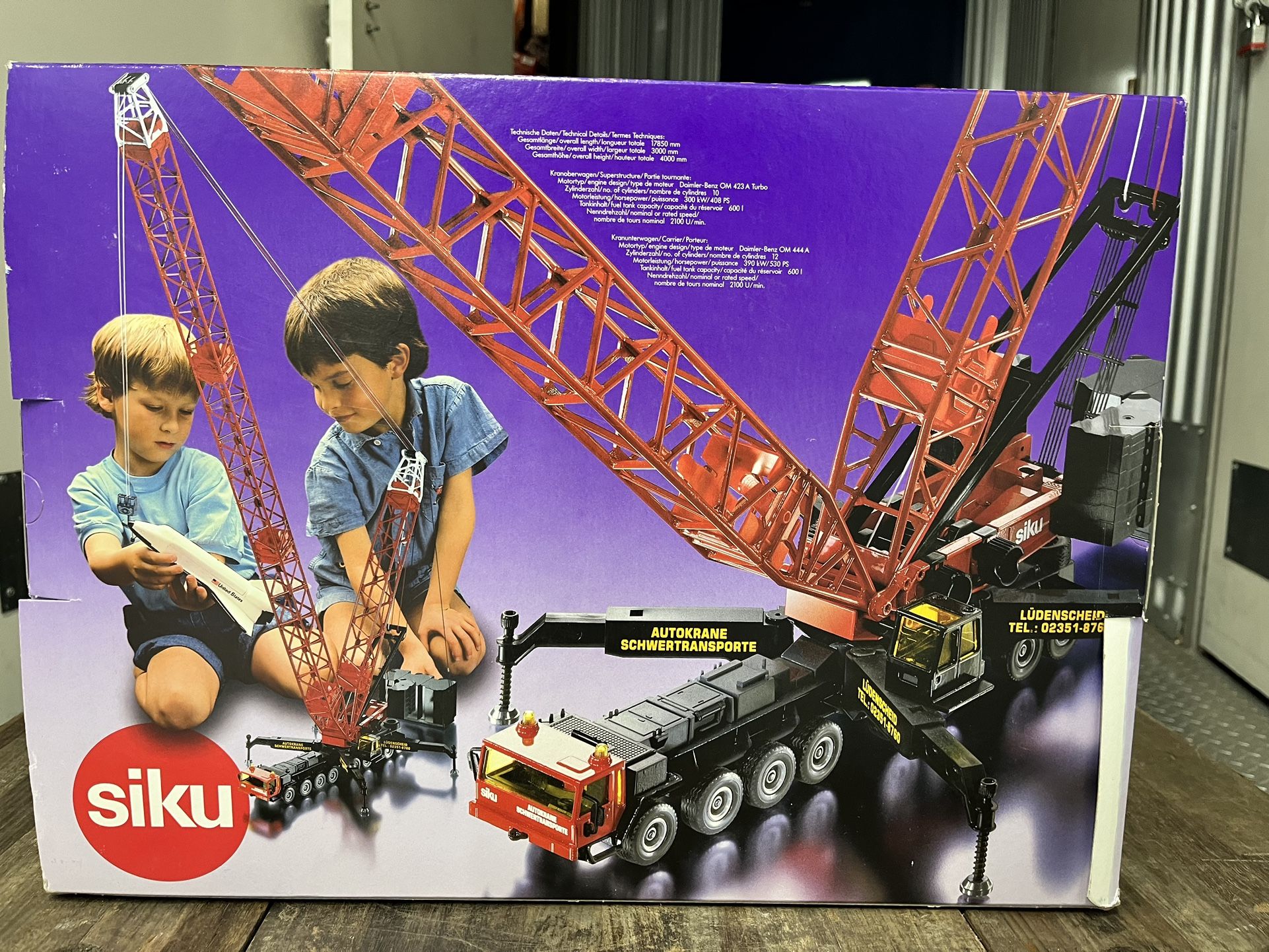 Siku 4810 1:55 Die Cast Metal Heavy Mobile Crane (unopened)