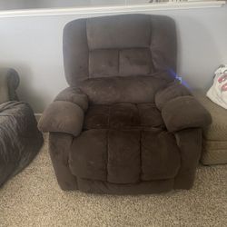 Lazy Boy With Heat & Massage