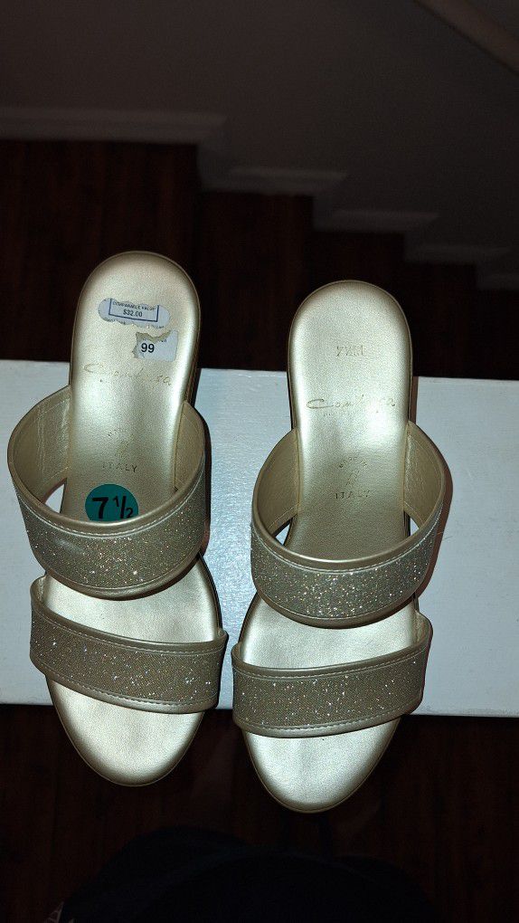 Ladies Size 7 And 1/2 Medium Gold Wedge Shoes