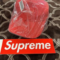 Supreme  Hat 