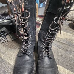 Dr Marten Women's Size 10