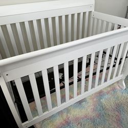 Da Vinci Kalani 4 In 1 Convertible Baby crib