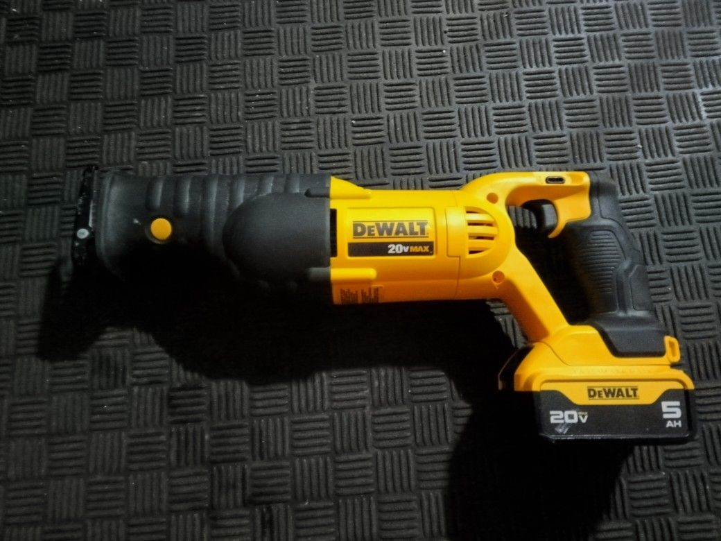 DeWalt Sawzall 20V