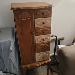  💍 Vintage Style Jewelry Stand 💎