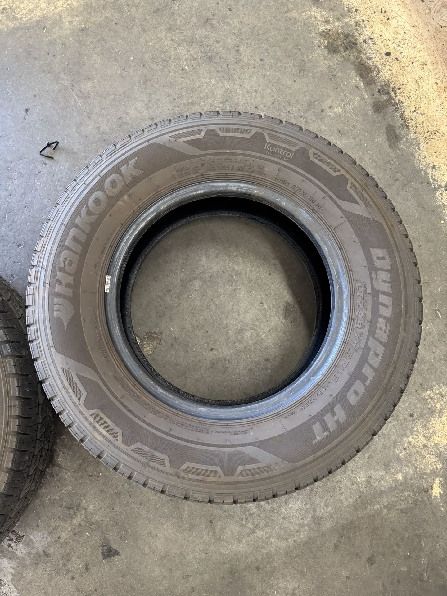 225/75R16