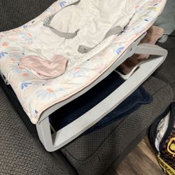 Bouncer White N Pink With A Little Blue 