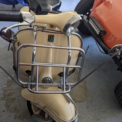 1965 150 Vespa Scooter ObO