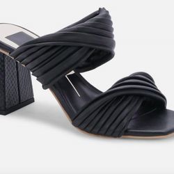 Size 12 Dolce Vita Emely Black Heels