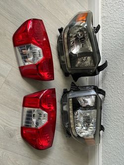 Original OEM Front & Rear Lights – 2018 Toyota Tundra /Luces delanteras y traseras para Toyota tundra 2018