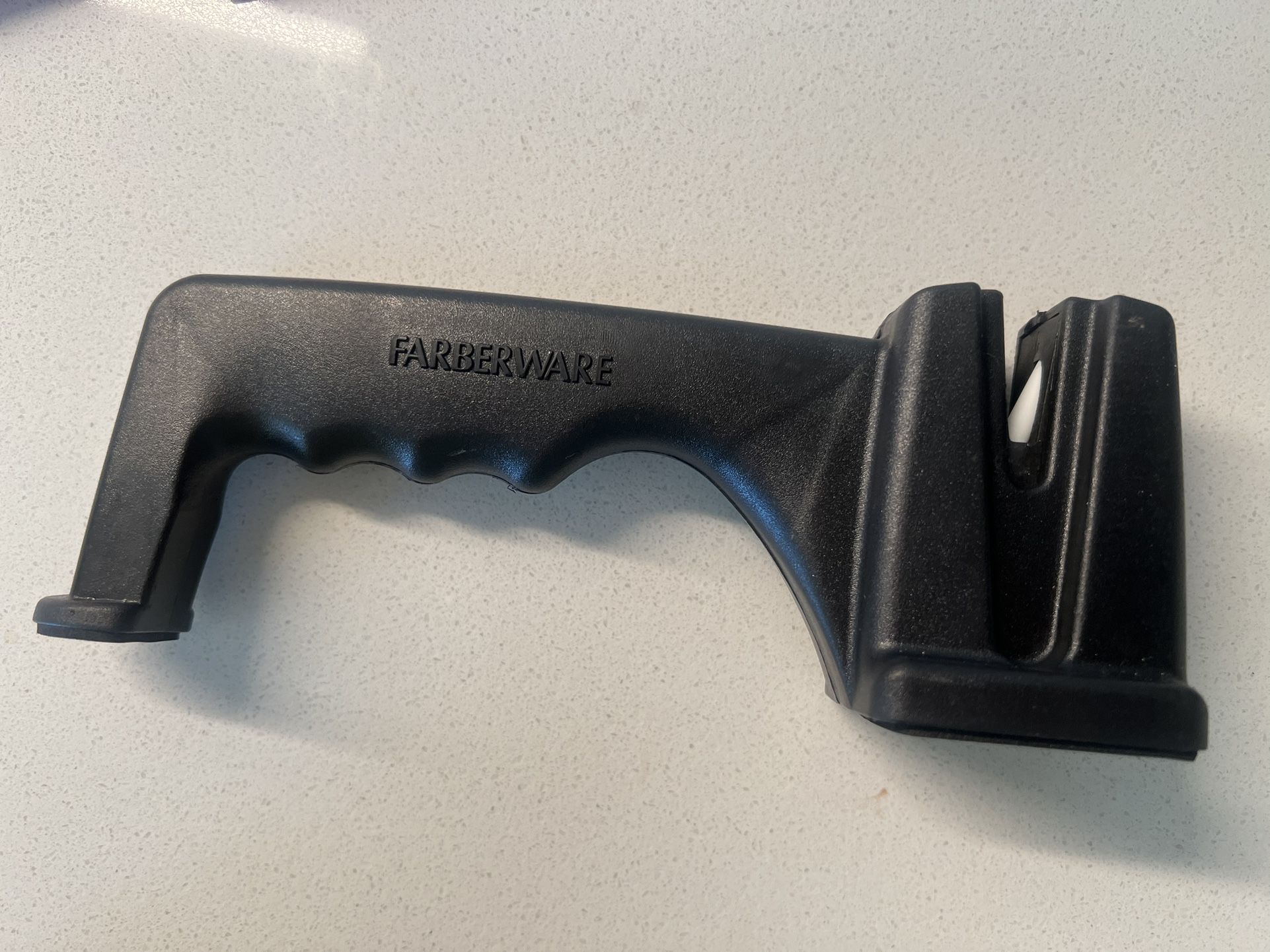 6 Piece Cuisinart Colorful Knife Set & FarberWare Knife Sharpener for