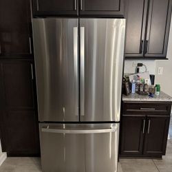 Fridge stove dishwasher and microwave