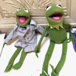 Vintage 1976 | 1981 Kermit the Frog and Detective, #857 #870,  Jim Henson, Poseable Muppet Dolls