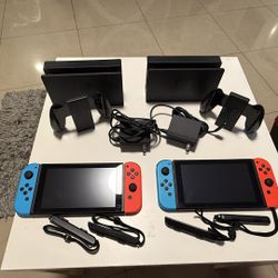 NINTENDO SWITCH MARIO KART DELUXE BUNDLE