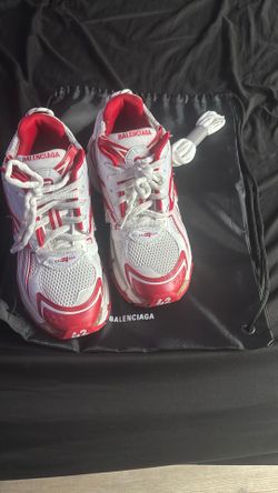 Balenciaga runners