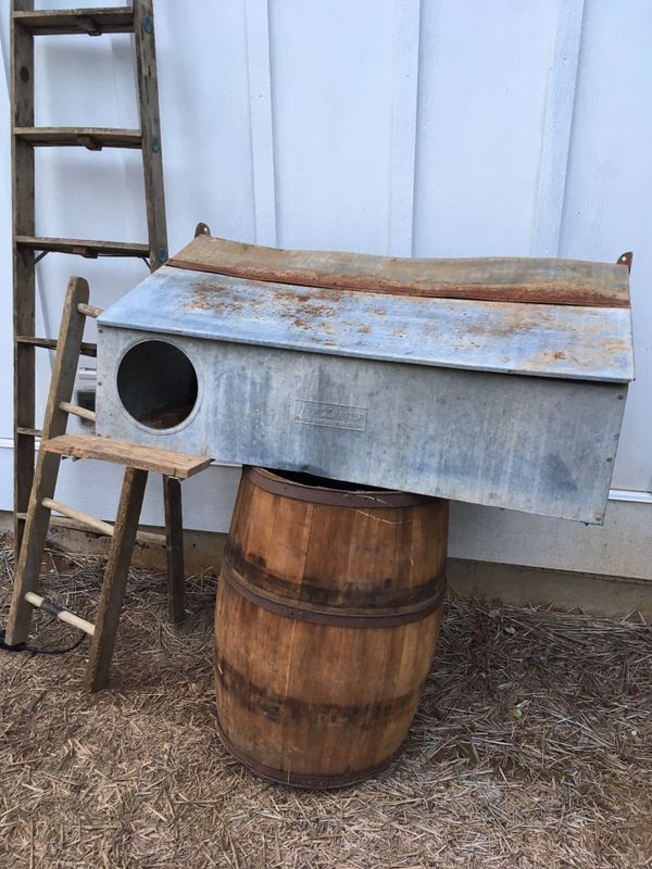 Vintage chicken nesting box for Sale in Oregon City, OR OfferUp
