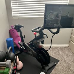 Peloton With Shoes And Weights 