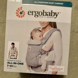 ErgoBaby Omni360 Baby Carrier (NEW/NWT)