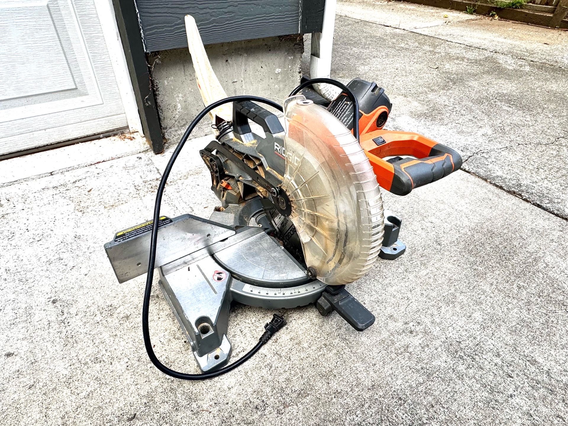 Ridgid Miter Saw - 10 inch